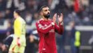«الوحيد الذي لا يمكن التشكيك فيه».. أسطورة ليفربول يدافع عن محمد صلاح