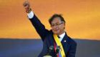 «الكاريبي يغلي».. حشد عسكري أمريكي غير مسبوق وعقوبات على بيترو