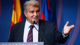 خوان لابورتا رئيس برشلونة