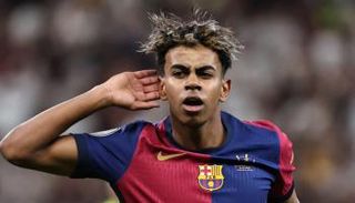 لامين يامال نجم برشلونة