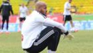 بيتكوفيتش خيّب أمله وبوقرة لبّى طلبه.. تفاصيل جديدة لأزمة رايس مبولحي