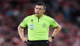 الحكم سيزار سوتو غرادو