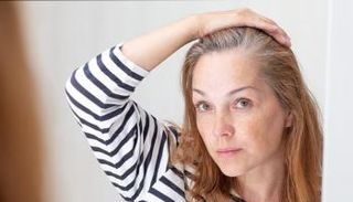 دراسة عن دور الشيب في الحماية من سرطان الجلد - تعبيرية