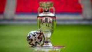 رغم الإيقاف.. أزمة إيطاليا تحفز روسيا لاستضافة يورو 2032