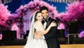 أول تعليق من أحمد جمال بعد زفافه على فرح الموجي