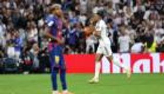 برشلونة الثالث.. الخصوم المفضلين لكيليان مبابي