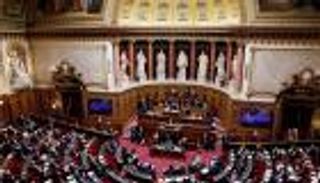 عاصفة في فرنسا.. البرلمان يقرّ رفع الضريبة على أرباح الكبار وسط انقسام سياسي