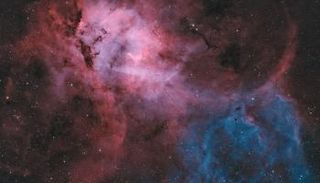 سديم الأسد يسطع في سماء الإمارات