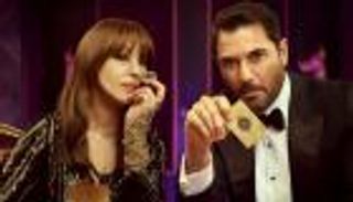 مونيكا بيلوتشي تكشف عن مشاركتها في فيلم «Seven Dogs» بصورة مع أحمد عز