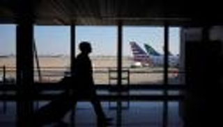 الإغلاق الحكومي يشل سماء أمريكا.. 7 آلاف رحلة طيران مؤجلة