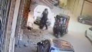 والد أطفال فيصل يخرج عن صمته: زوجتي محترمة لن أقبل المساس بسمعتها