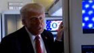 ترامب يؤيد الغارات على غزة: لإسرائيل الحق في الانتقام