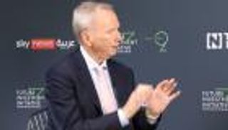 رئيس غوغل السابق: أمريكا تفوز بسباق الذكاء الاصطناعي والصين ستتفوق في التطبيق