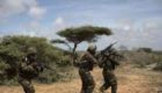 دعم عسكري أوغندي.. تحركات إقليمية لتعزيز الاستقرار في الصومال 