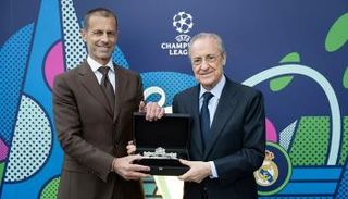 فلورنتينو بيريز  وألكسندر تشيفرين