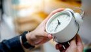 دراسة عالمية: التوقيت الشتوي صديق الجسم.. والصيفي يربك الساعة البيولوجية