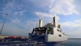 تحمل 7200 طن مساعدات.. سفينة الإمارات الإنسانية تصل العريش لدعم غزة