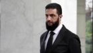 صدمة «السيارات الفارهة».. الشرع يوبخ موالين ويوقف شقيقه عن العمل