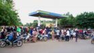 مع تصاعد التهديدات الإرهابية.. واشنطن تسحب موظفيها من مالي