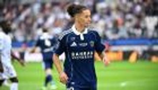 من طريد لأفضل لاعب بالدوري الفرنسي.. قصة تحد مذهلة لإيلان كبال