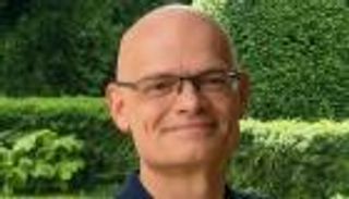 خبير فرنسي: قمة أبيك 2025 تؤكد انتقال قيادة التجارة العالمية من واشنطن إلى بكين