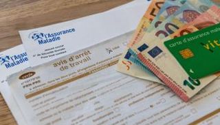 البرلمان الفرنسي يتجه نحو تحديد مدد الإجازات المرضية