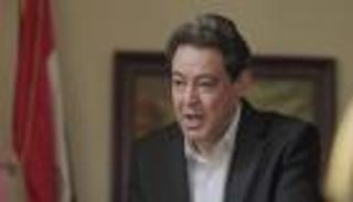 ابنة شريف عواد في العناية المركزة.. والفنان يناشد جمهوره: «اللهم لطفك»