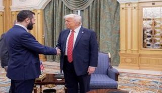 الرئيسان الأمريكي والسوري خلال لقاء سابق في الرياض