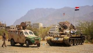 آليات للجيش اليمني في تعز- أرشيفية