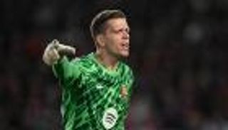 فويتشيك تشيزني.. شباك برشلونة بلا حصانة