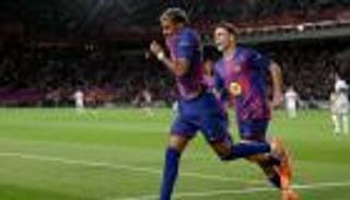 أقوى هجوم في أوروبا.. برشلونة يهزم ريال مدريد ويطارد بايرن ميونخ