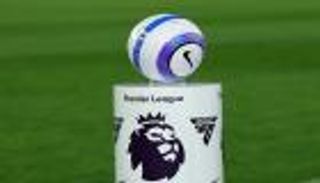 مدربو نوتنغهام كلمة السر.. رقم قياسي سلبي بالدوري الإنجليزي