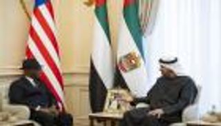 محمد بن زايد يبحث مع رئيس ليبيريا سبل تعزيز العلاقات الثنائية