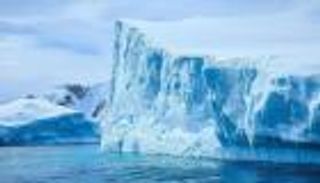 نهر هيكتوريا الجليدي في أنتاركتيكا يسجل أسرع تراجع في التاريخ الحديث خلال 2022