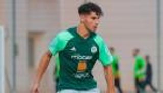 هل يفعلها؟.. شياخة يستعد لخطوة تهدد مكانته مع منتخب الجزائر