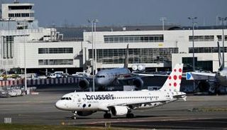 طائرة على مدرج مطار بروكسل-زافينتيم