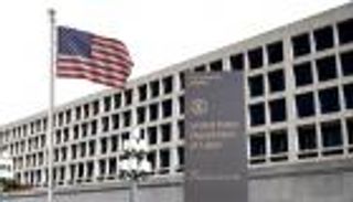 القطاع الخاص الأمريكي يضيف وظائف محدودة وسط ضبابية اقتصادية