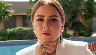 الإعلامية مها الصغير 