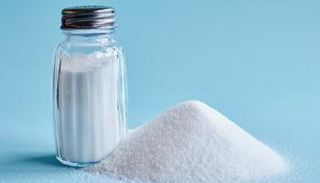 نصائح لتقليل الملح مع الحفاظ على النكهة 