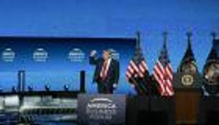 الذكاء الاصطناعي.. أداة ترامب الجديدة للتباهي ومهاجمة الخصوم