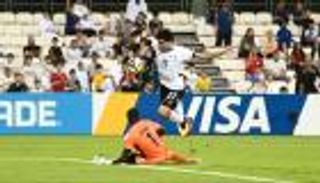 جدول مباريات اليوم الجمعة 7 نوفمبر 2025 والقنوات الناقلة