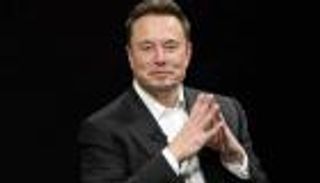 الطريق إلى «مكافأة القرن».. شروط تسلا لمنح إيلون ماسك تريليون دولار