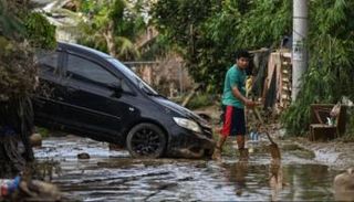 آثار الإعصار كالمايغي