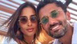 طلاق كريم محمود عبدالعزيز وآن الرفاعي.. وأنباء عن «علاقة جديدة»