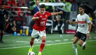 بن شرقي في مباراة الأهلي والزمالك
