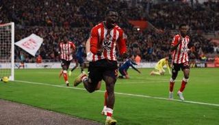 سندرلاند وأرسنال