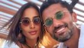 أسباب طلاق كريم محمود عبد العزيز وآن الرفاعي