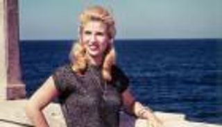 اكتشفها أسعد بك فغالي وتزوجها رشدي أباظة 24 ساعة.. أسرار في حياة صباح