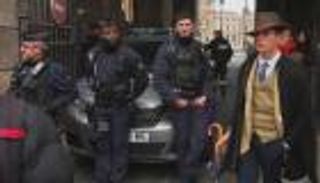 5 ملايين مشاهدة.. صاحب أشهر صورة في «سرقة اللوفر» يكشف الكواليس