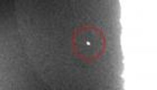 وميض غامض على سطح القمر يشعل الجدل حول &laquo;زوار مجهولين&raquo;